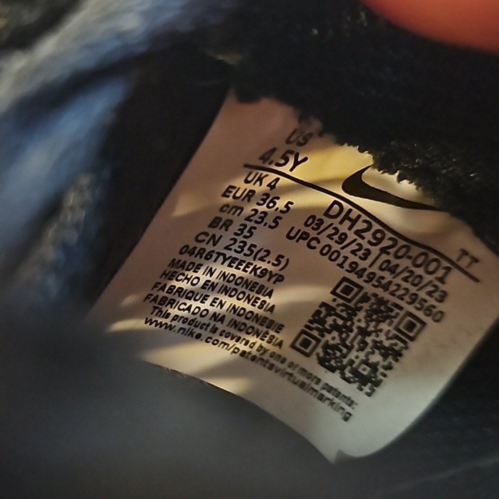 Nike Air force one black youth sneakers - Picture 9 of 11